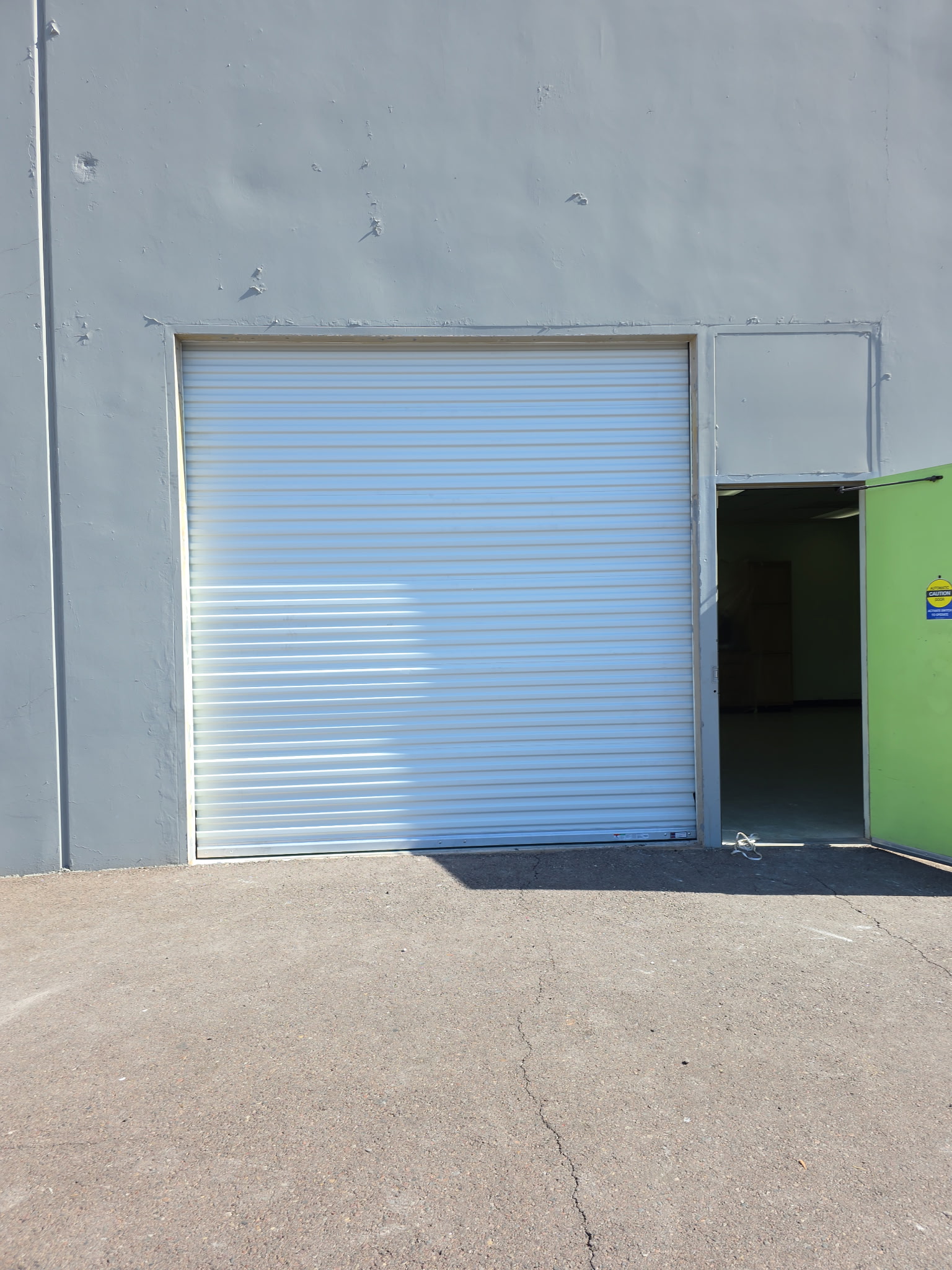 Roll-Up & Commercial